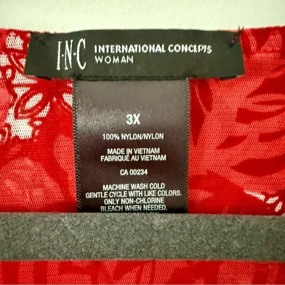 INC International Concepts Vibrant Red and White Patterned Blouse - Picture 4 of 6